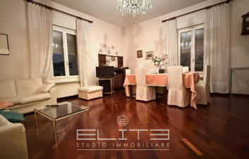 Quartiere Adriatico, ultimo piano con ascensore, ampia metratura