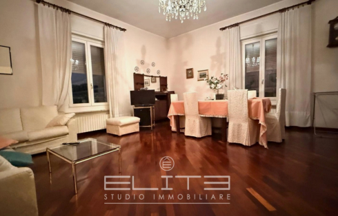 Quartiere Adriatico, ultimo piano con ascensore, ampia metratura