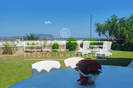 Villa di Lusso con Vista Mare e Finiture Prestigiose a Porto Recanati
